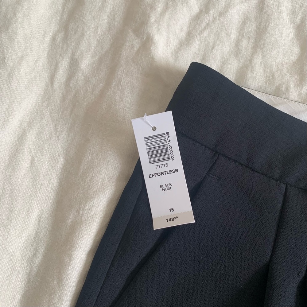 NWT Aritzia Wilfred Effortless Trousers